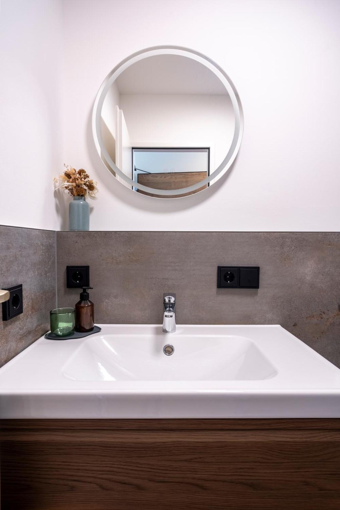 Suite Apartment Modern Getaway - Neu Renoviert - Strobl Am Wolfgangsee Штробль Экстерьер фото